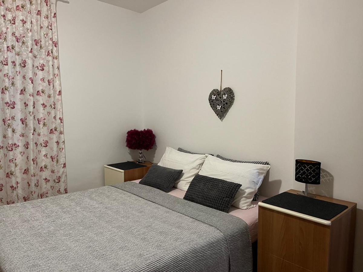 Annamaria Home Пула Экстерьер фото